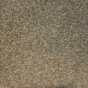 Meet your Posher, Chloe